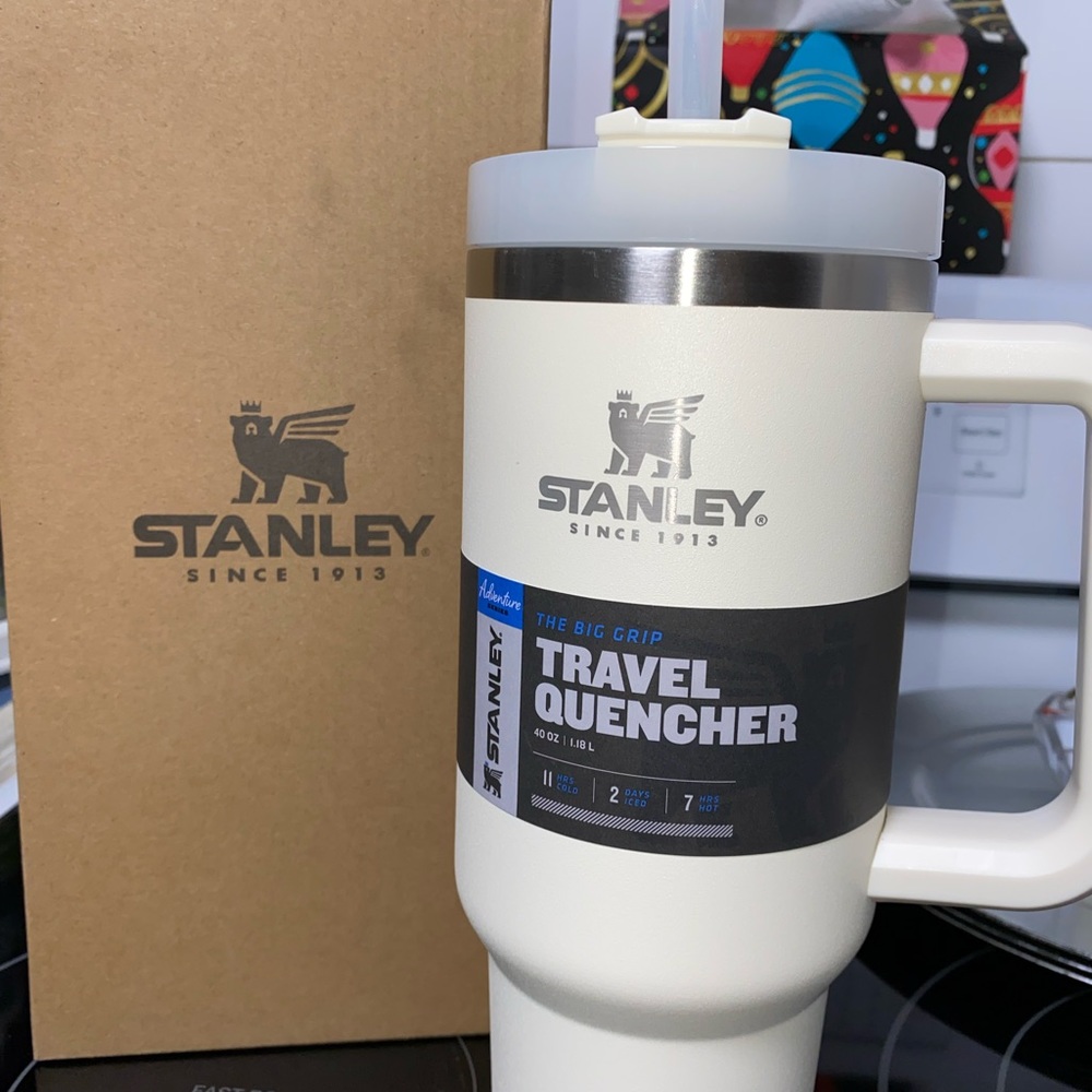STANLEY (The Big Grip) Travel Quencher 40oz Cup